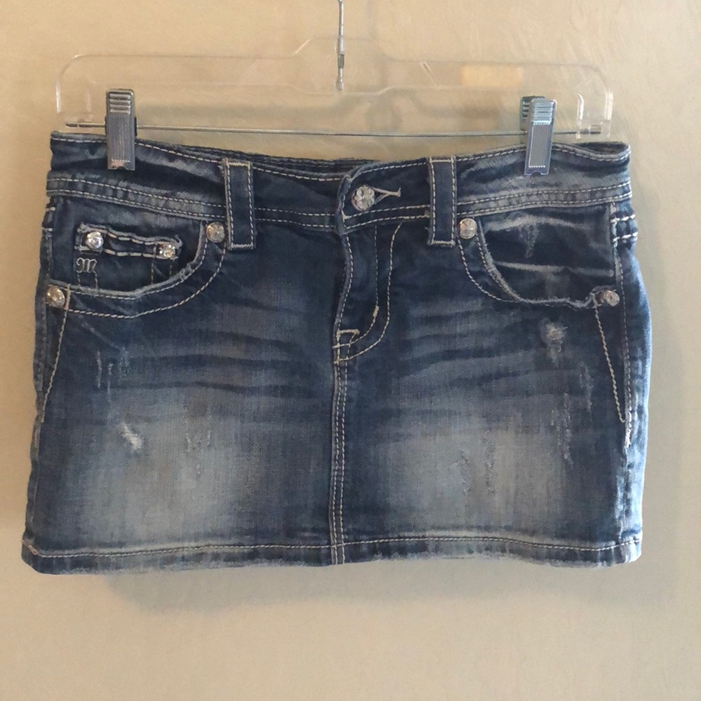 Miss Me skirt size 27